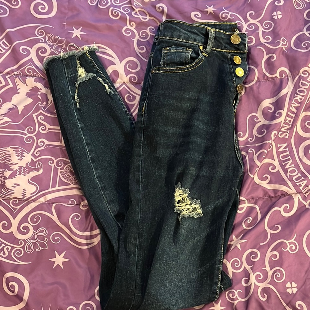 Ripped jeans